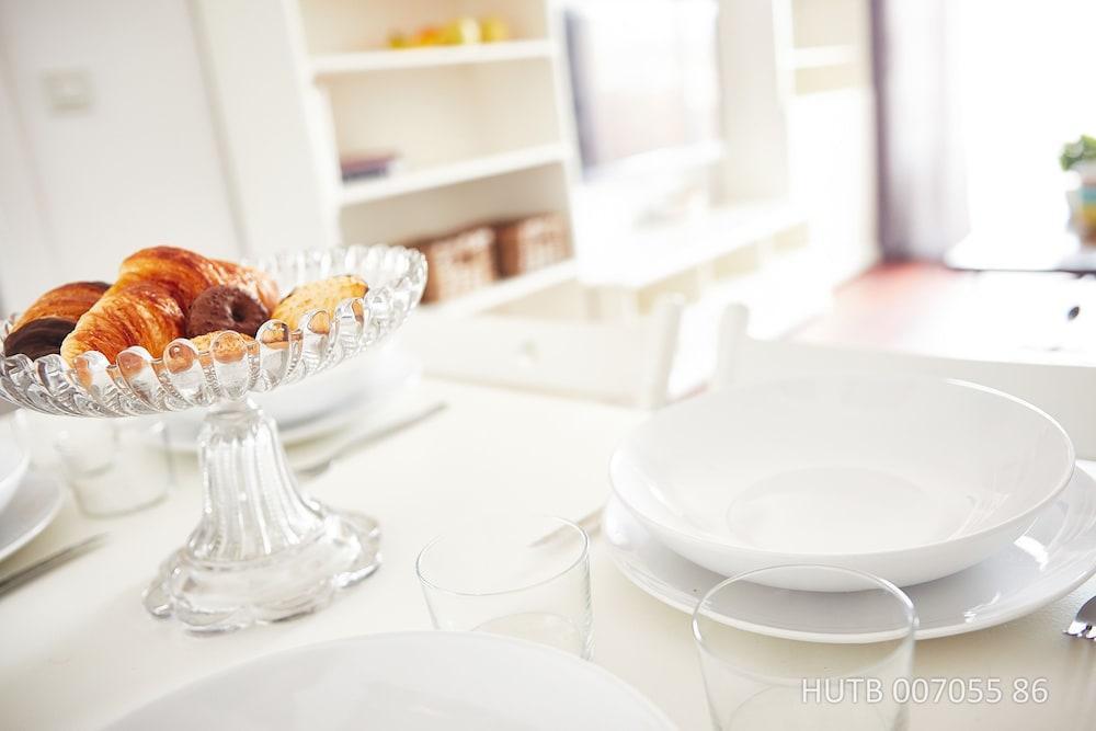 Alcam Augusta Apartment Barcelona Ngoại thất bức ảnh